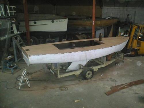 Restauratie open plakhoute S-spant zeilboot