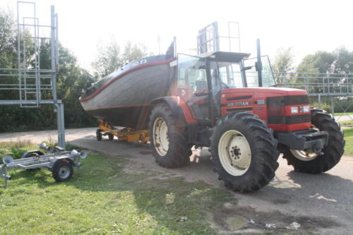 lemsteraak uit het water met Same Titan 145 